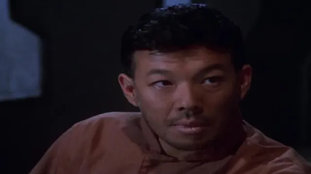Кадры из сериала Вавилон 5 (1994)